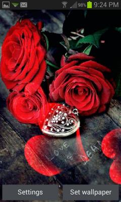 Roses With Locket LWP